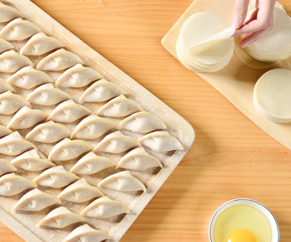 The method of consuming frozen handmade dumpling wrappers